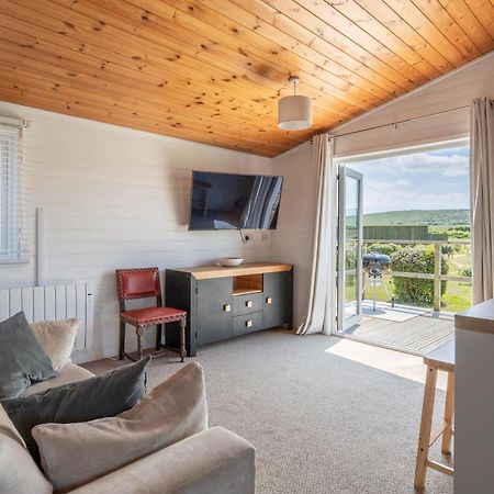 West Chalet At Tapnell Farm يارماوث المظهر الخارجي الصورة