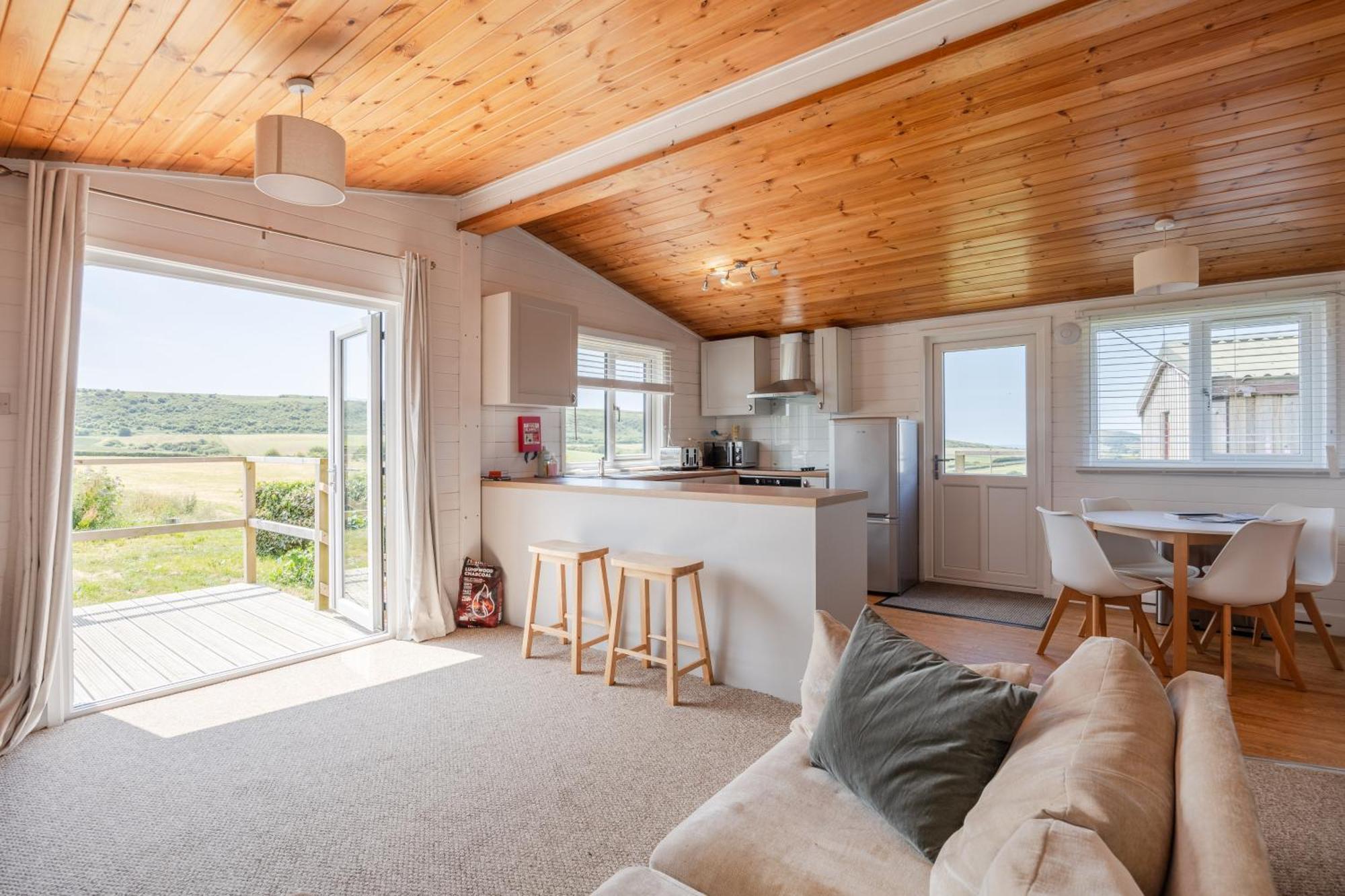 West Chalet At Tapnell Farm يارماوث المظهر الخارجي الصورة